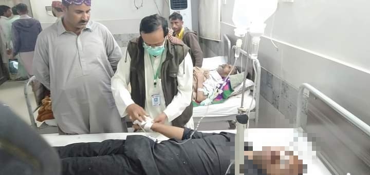 ایکسڈنٹ میں پولیس اہلکار سکندر علی زخمی‎