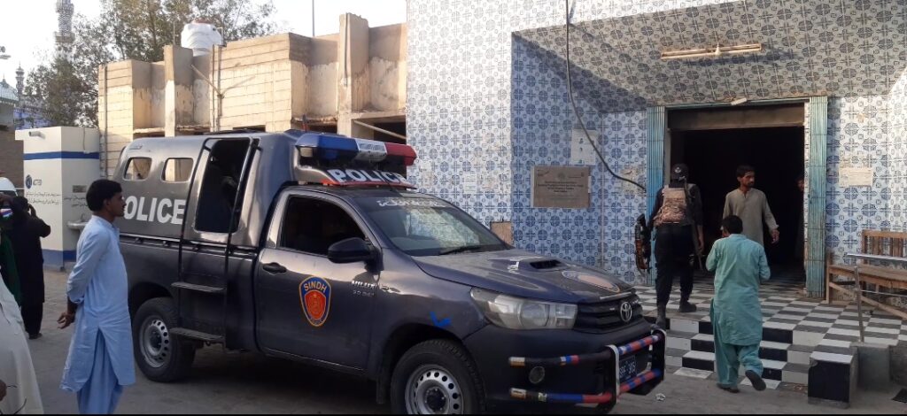 کندھ کوٹ : پولیس آپریشن پولیس اہلکار زخمی
