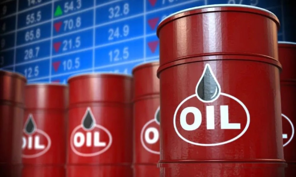 عالمی مارکیٹ میں تیل کی قیمتوں میں ایک بار پھر بڑی کمی عالمی مارکیٹ میں خام تیل کی قیمتوں میں کمی کا سلسلہ جاری ہے ،آج بروز سوموار بین الاقوامی مارکیٹ میں تیل کی قیمتوں میں تقریباً 4 ڈالر فی بیرل سے زائد کی کمی ہوئی ہے۔