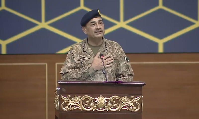 افغانستان کو فتنہ الخوارج اور پاکستان میں سے ایک کا انتخاب کرنا ہو گا ، فیلڈ مارشل عاصم منیر